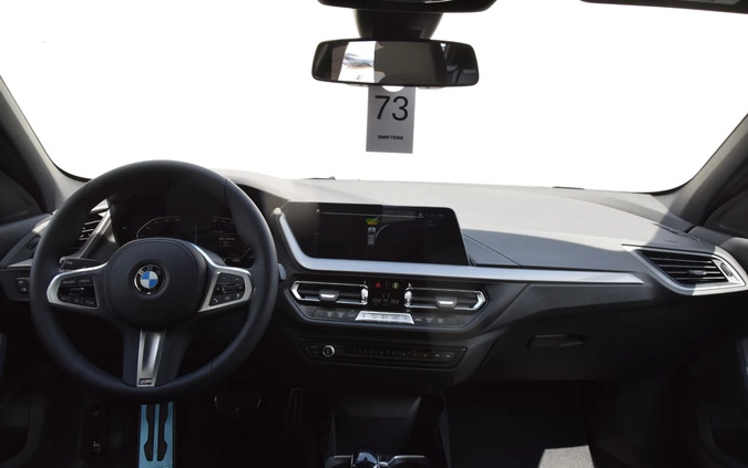 BMW Seria 1 cena 153900 przebieg: 4000, rok produkcji 2023 z Orzesze małe 529